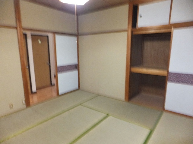 �ɓ� �s���Y 11