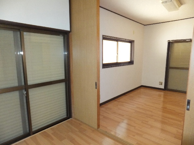 �ɓ� �s���Y 12