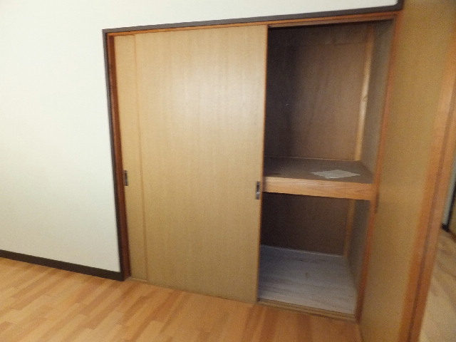 �ɓ� �s���Y 13