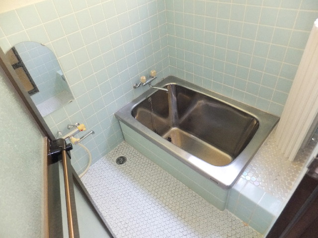 �ɓ� �s���Y 22