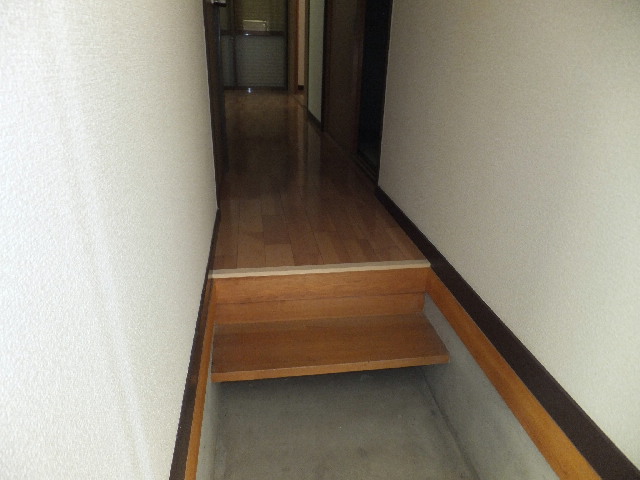 �ɓ� �s���Y 8