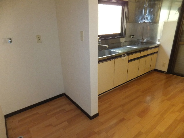 �ɓ� �s���Y 9