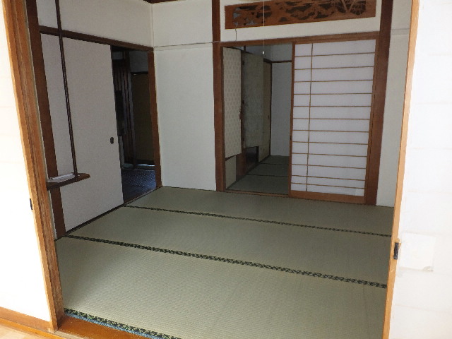 �ɓ� �s���Y 16