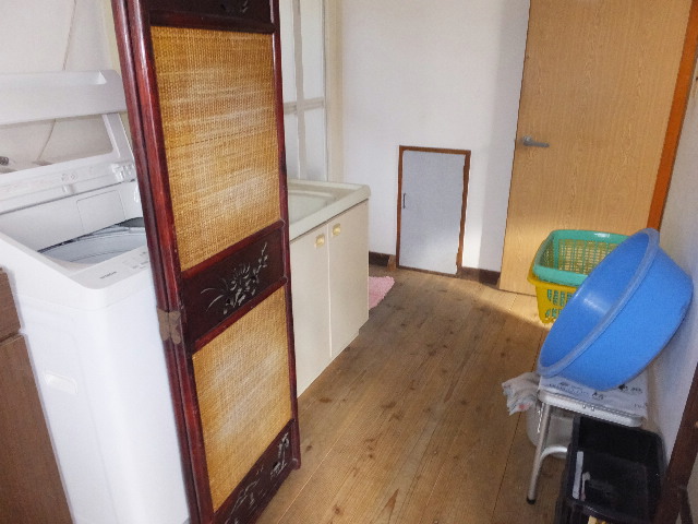 �ɓ� �s���Y 23