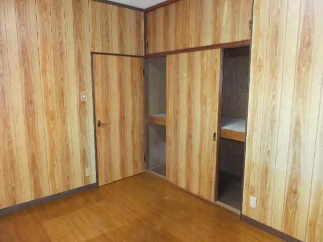 �ɓ� �s���Y 16