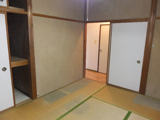 �ɓ� �s���Y 19