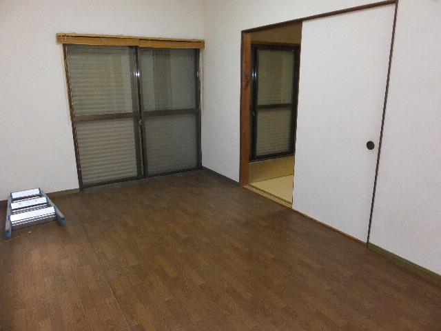 �ɓ� �s���Y 22