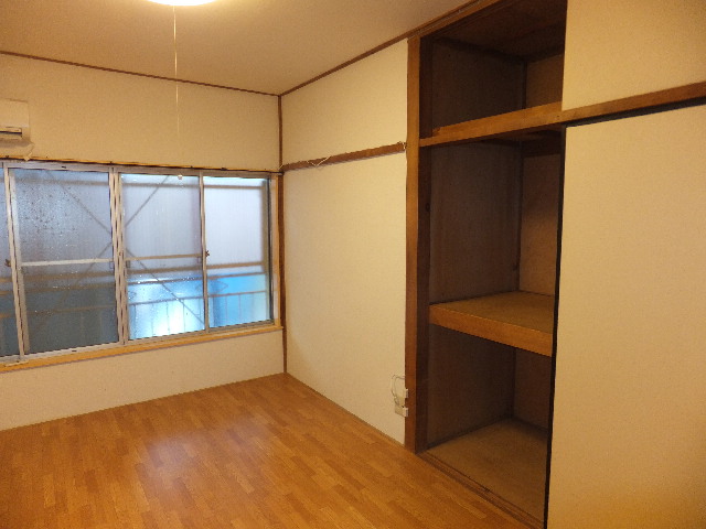 �ɓ� �s���Y 22