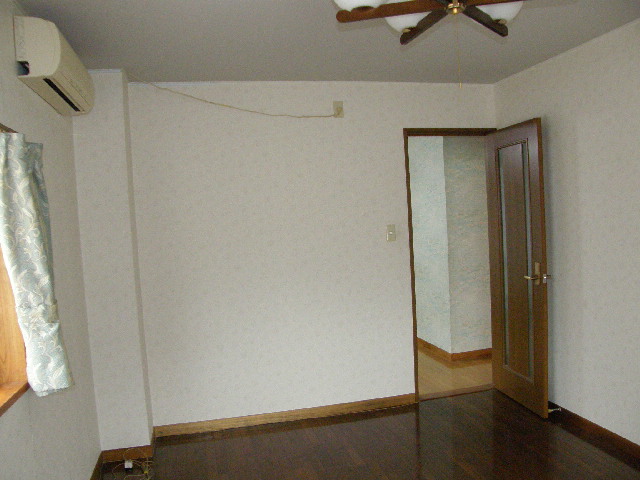 �ɓ� �s���Y 16