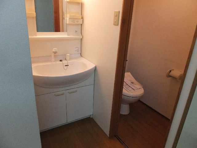 �ɓ� �s���Y 13