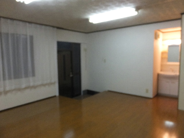 �ɓ� �s���Y 22