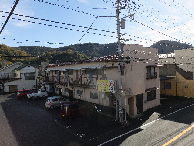 �ɓ� �s���Y 4