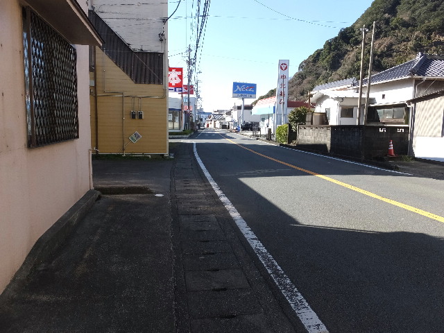 �ɓ� �s���Y 7