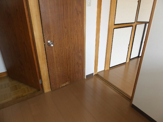 �ɓ� �s���Y 16