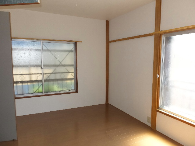 �ɓ� �s���Y 18