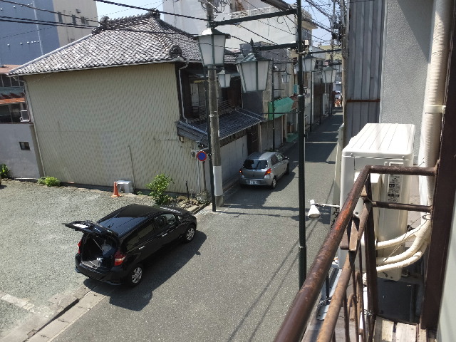 �ɓ� �s���Y 24