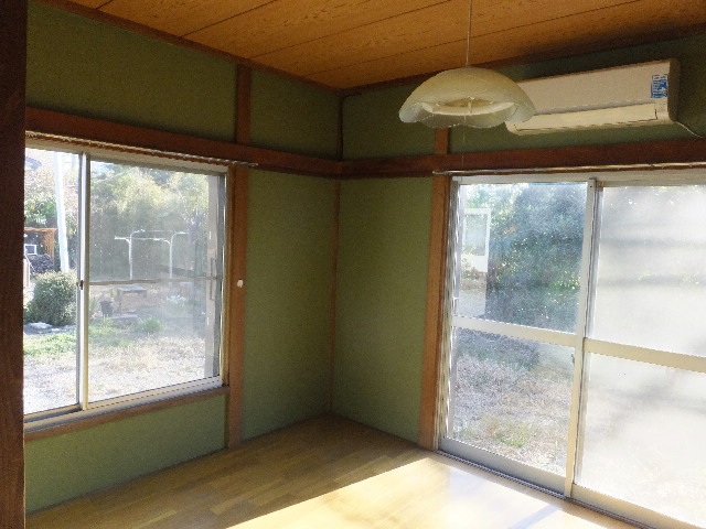 �ɓ� �s���Y 16