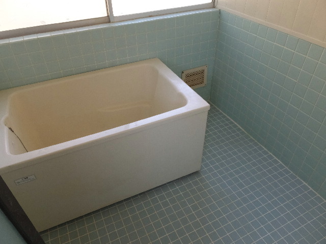 �ɓ� �s���Y 23