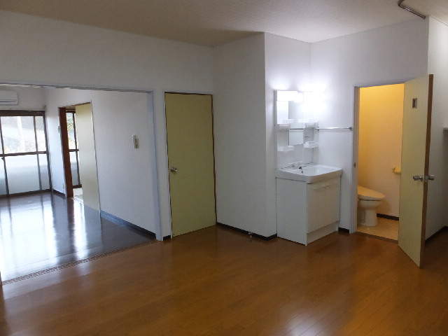 �ɓ� �s���Y 15