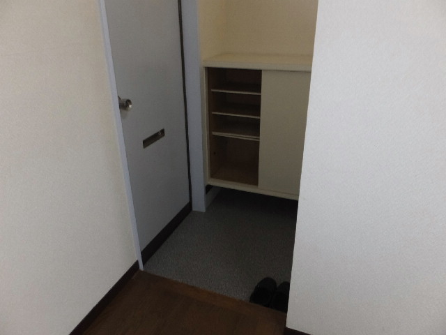 �ɓ� �s���Y 11