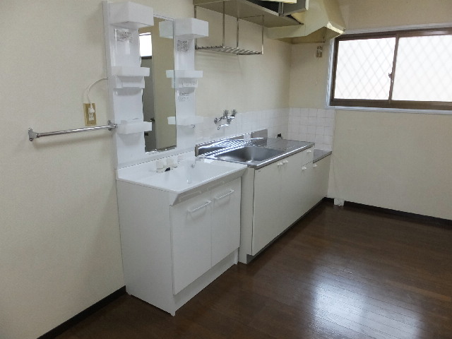 �ɓ� �s���Y 15