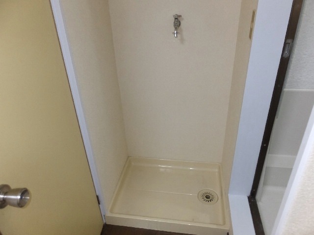 �ɓ� �s���Y 16