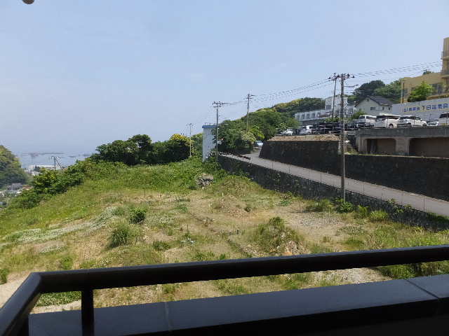 �ɓ� �s���Y 24