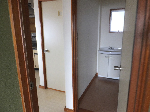 �ɓ� �s���Y 11