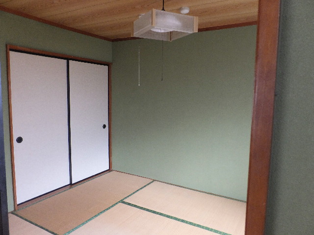 �ɓ� �s���Y 16