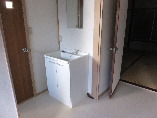 �ɓ� �s���Y 13