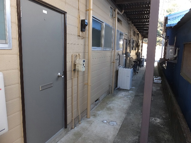 �ɓ� �s���Y 8