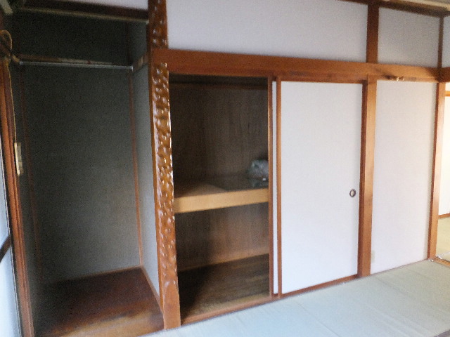 �ɓ� �s���Y 16