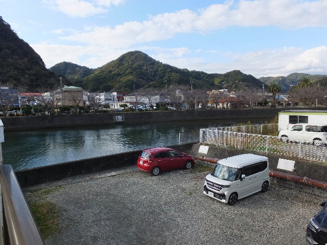 �ɓ� �s���Y 12