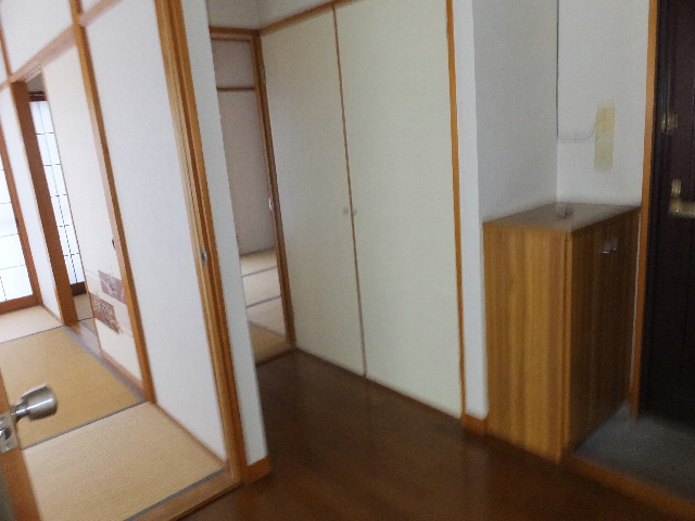 �ɓ� �s���Y 24