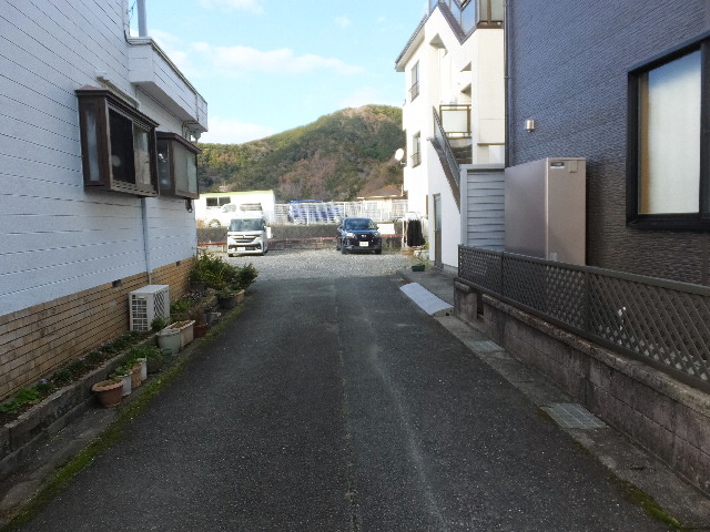 �ɓ� �s���Y 6