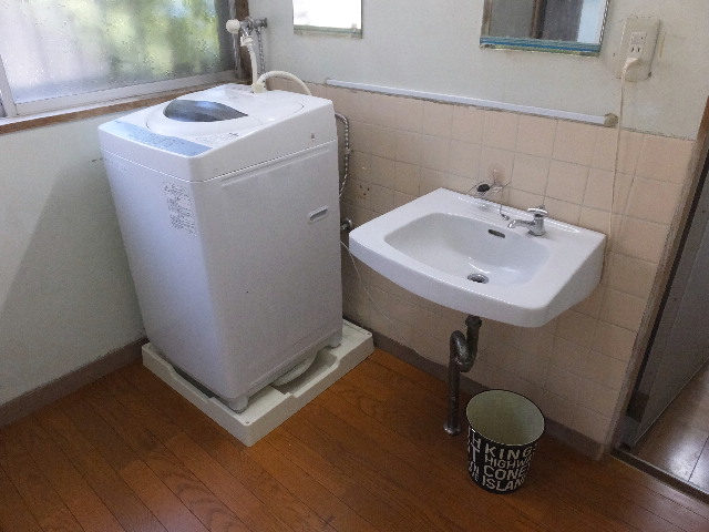 �ɓ� �s���Y 18